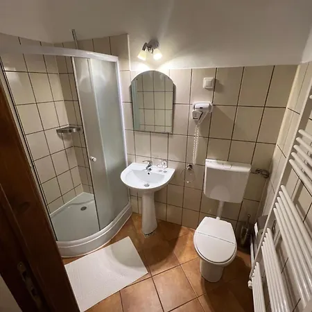 Hotel Pensiunea Bastion - La Strada -